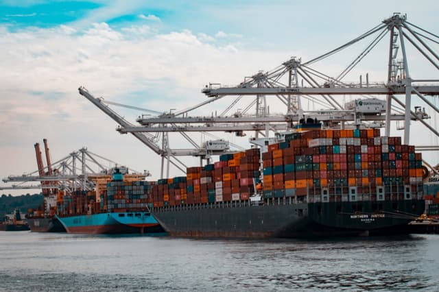 Container ship and port cranes